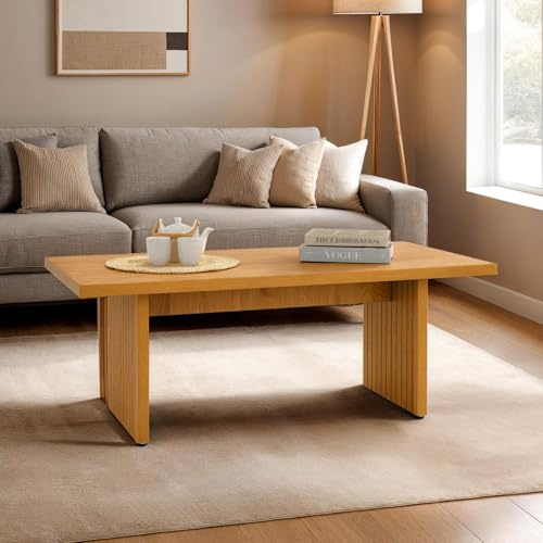 IDIMEX Couchtisch RIKA rechteckig mit Lamellenbeinen 120 x 45 x 60 Wildeiche Dekor - moderner Wohnzimmertisch im Japandi-Stil Tisch für Couch