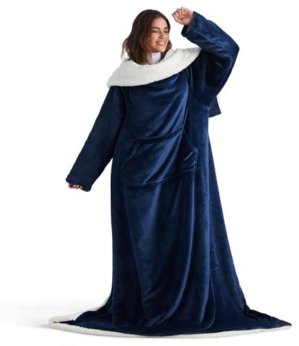 BEDSURE Decke mit Ärmeln als Geschenke für Frauen-Kuscheldecke mit Ärmeln 150x200cm Warm Erwachsene Ärmeldecke als Geschenke TV Decke, Sharpa-marine Blau
