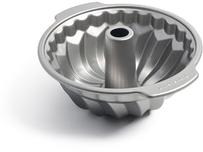 KitchenAid Bakeware Teglia Antiaderente in Acciaio Alluminato Senza PFAS da 24 cm per Torte a Forma di Banda Tulband, Sicura al Forno, Lavabile in Lavastoviglie, Grigio
