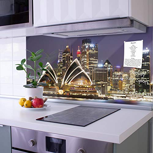 banjado® Küchenrückwand Glas als Spritzschutz für Küche 110x55cm– Fliesenspiegel mit Motiv Sydney – Nischenrückwand selbstklebend ohne Bohren aus Sicherheitsglas - magnetisch & beschreibbar