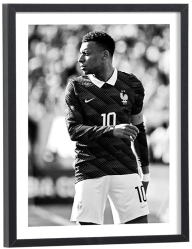 Générique Tableau Kylian Mbappé 30 x 40 cm avec cadre en bois noir inclus - Affiche football France Coupe du monde 2026 noir et blanc