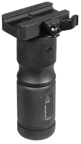 UTG Erwachsene Griffsystem QD Taktischer Griff, Schwarz, M