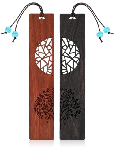 Amaxiu 2 Stück Holz Lesezeichen, Einzigartige Handgefertigte Holz Lesezeichen Im Vintage Stil 2er Pack Set Gravierte Bookmark mit Anhänger Für Männliche Und Weibliche Buchliebhaber (B)