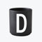 Design Letters - Becher - Buchstabentasse - Buchstabe: D - Porzellan - Schwarz - Arne Jacobsen