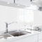 danario Rivestimento Paraschizzi Cucina Adesivo da Parete - Effetto Vetro - Spesso e Rigido - Ignifugo e Resistente all'Acqua - 0,8 mm - Bianco - 60 cm x 60 cm
