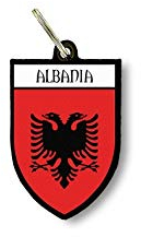 Akachafactory Schlüsselanhänger Ring Flagge Nationalflagge Souvenir Schild Albanien, Größe 6,5 x 4,7 cm, Silberner Ring, Unisex-Erwachsene, Mehrfarbig