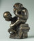 Pocket Art - Museums Miniaturskulptur - Affe mit Schädel - nach W.H. Rheinhold