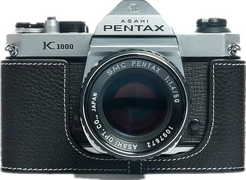 BolinUS K1000 Kameratasche, handgefertigt, echtes Leder, halbe Kameratasche für Pentax Asahi K1000 Kamera mit Handschlaufe, Schwarz , Retro