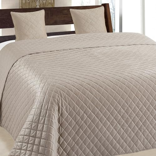 Euromat Tagesdecke Steppdecke Bettüberwurf Gesteppte Tagesdecke mit 2 Kissenbezüge 40x40 cm- (Beige- Velvet Amarante, 180x220 cm)