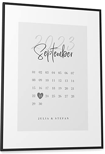 Papierschmiede® Personalisierter Kalender mit Namen | DIN A2 (42x59,4 cm) Bilderrahmen wählbar | Poster Geschenke fertig gerahmt, Personalisiertes Bild Geschenk Jahrestag Hochzeit „Wedding Calendar“