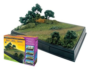Woodland Scenics Cardboard Diorama Kit Basic