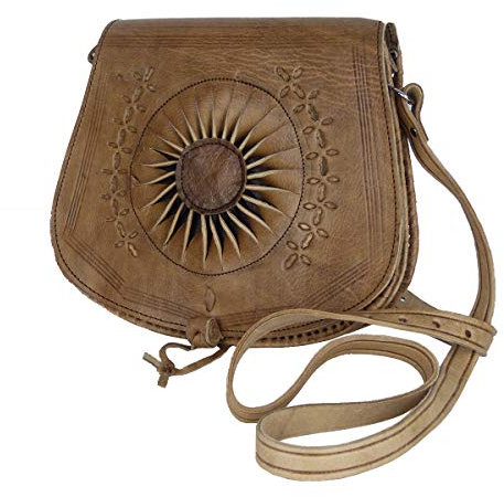 Simandra Leder-Tasche „Zahra“ 25x28cm in hellbraun • marokkanische Umhängetasche mit Ledernäherei • 100% Handarbeit & Rindsleder • Handtasche mit verstellbarem Schultergurt & 2 Fächern