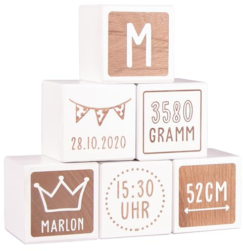 LAUBLUST Holzwürfel Baby Personalisiert mit Namen - Holzspielzeug mit Gravur - 6er Würfel Set - Krone | 50x50x50mm groß, Holz, Weiß - für Kinder ab 1 Jahr | Graviertes Geschenk zur Geburt & Taufe