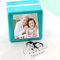 Drawelry Personalisiert Foto Namen Stempel mit Bild Gravur Quadratisch Gummi Stempelplatte Mehrfarbig Gesicht Portrait Stempel für Familie Freund Mitschüler Kollege Geburtstags Geschenke (G)