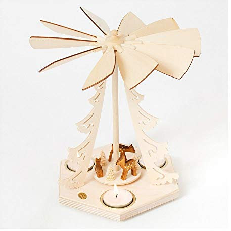 Colours-Manufaktur Weihnachtspyramide aus dem Erzgebirge mit Teelichtern * Modell: Rehe *