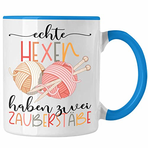 Trendation - Stricken Tasse Geschenk Häckeln Echte Hexen Haben 2 Zauberstäbe Geschenk Oma (Blau)