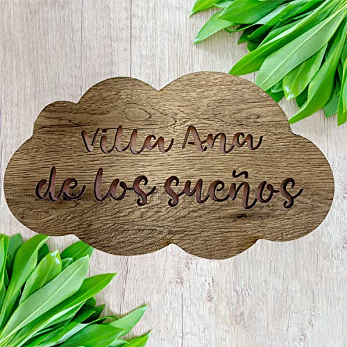 Various Placa Cartel de Madera Personalizable Forma de Nube con la Frase o Nombre, Motivo para Regalos Originales y únicos,Decoración Infantil Cartel con Adhesivo para Puerta y Pared (40x22.5cm)