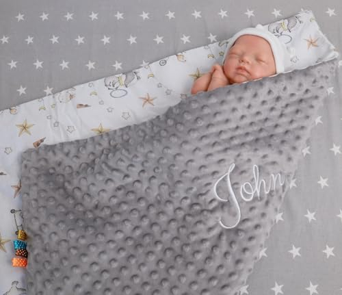 Generisch Babydecke mit Namen und Motiv Bestickt Minky Baumwolle Füllung personalisiert (Grau - Zirkus, 75 x 100 cm)