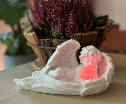 AURUM Liegende Engelfigur mit LED-Herz, Dekofigur, Dekoengel, Engel mit Herz, Schutzengel, Grabengel, Weihnachten