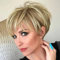 Queentas Per¨¹cke Blond Damen Per¨¹cken Kurz mit Pony Haare Per¨¹cke Pixie Cut Perr¨¹cke Frauen Blond Kurzhaarper¨¹cke Damen Synthetisches(Mischung aus Braun und Blond£©