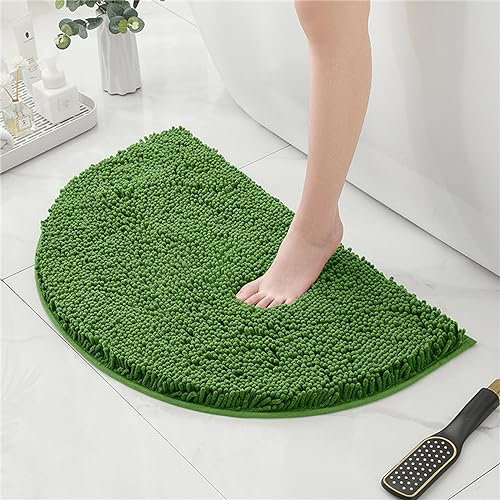 Mateju Tapis Chenille Salle de Bain Antidérapant, Demi-Cercle Tapis de Douche Doux et Absorbant Tapis de Sol Lavable en Machine pour Toilette Cuisine, Baignoire (Vert forêt,40 * 60CM)