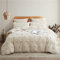Tospass Housse de Couette Tuftée 220x240cm 2 Personne Adulte Rayée Broderie Beige Parure de Lit Bohème Style Linge de lit Amour Réversible avec Fermeture Éclair avec 2 Taies d'oreiller 65x65 cm