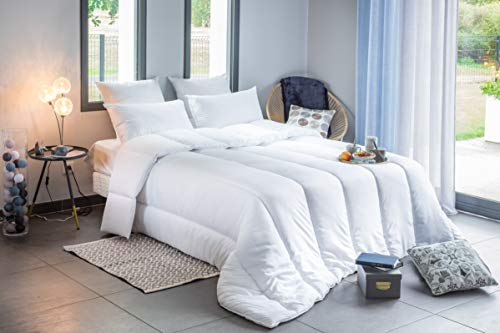 Blanrêve Komfort-Steppdecke, temperiert, für Doppelbett – weiche Kunstfasern – pflegeleicht – 240 x 220 cm – Weiß