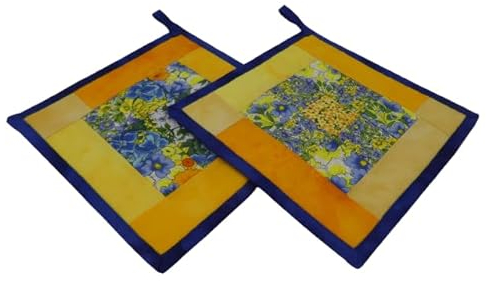 Zwei Patchwork-Topflappen, Blumenwiese, Gelb und Blau, Angelika Patschi