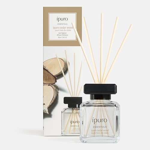 ipuro Essentials CEDAR WOOD Raumduft mit Stäbchen 100 ml - Raumerfrischer mit Orange, Zitrone, Rosmarin, Ylang Ylang, Sandelholz & Vanille Duft Aroma - Diffuser mit Stäbchen - Lufterfrischer