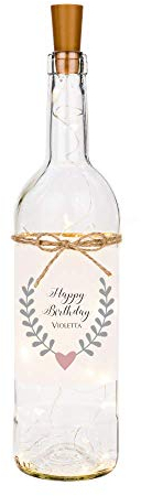 Manufaktur Liebevoll Flaschenlicht Happy Birthday mit Name des Geburtstagskindes und LED Beleuchtung - Persönliches Geschenk zum Geburtstag