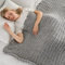 Maetoow Chenille-Strickdecke, straffere Version (127 x 152 cm), handgefertigte warme und kuschelige Decke für Sofa, Bett, Wohnraum, weiche Fleecedecke, Boho-Decke und übergroße Strickdecke, hellgrau