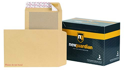 New Guardian H26326 Envelopes Heavyweight Board-backed Peel and Seal Manilla C4 [Pack of 125]