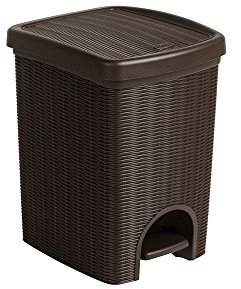 Tretmülleimer im Rattan Design mit herausnehmbaren Einsatz und 20 Liter Volumen im angenehmen Braun - für das Bad, die Küche oder das Büro
