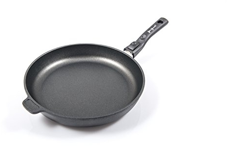 Unbekannt Gerti GUNDEL PFANNEN Flach mit abnehmbaren Stiel - das Original - Made IN Germany (Induktionsgeeignet (Alu Guss mit Eisenboden), 28 cm)