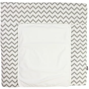 Puckdaddy Wickelauflage Svea - 77x75 cm, Wickelunterlage aus 100% Baumwolle nach OEKO-TEX geprüft, mit Chevron Muster in Grau Weiß, weiche Wickeltischauflage für Wickelkommoden, waschmaschinengeeignet