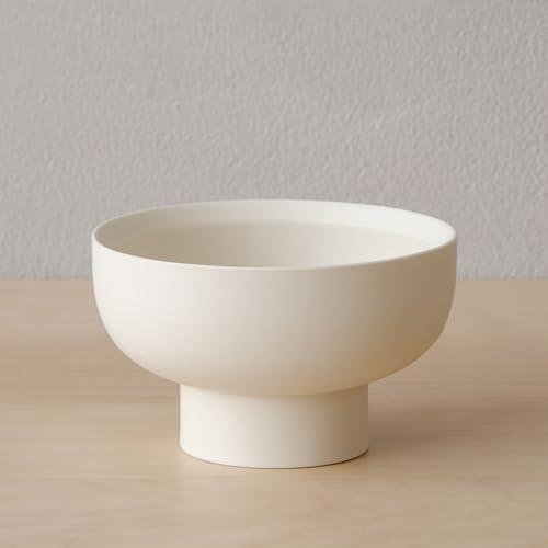 WENSHUO Small Pedestal Bowl, Decorative Ceramic Fruit Bowl, 5.5 in, Crème | Small 20 oz bowl for individual fruit, salad, dessert, candy, or nuts; 5.5 in wide × 3.4 in high with pedestal base.