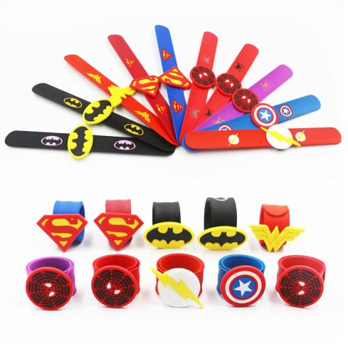 10Pcs Bunte Schnapparmbänder für Kinder, Superhelden Slap Bands mit Abzeichen, Silikon Wristband Superhelden Slap Armbänder Set, Party Bag Füllstoffe für Kinder Jungen Mädchen Birthday