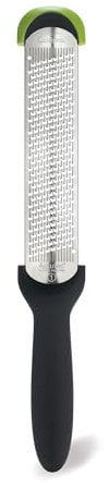 Cuisipro Fine Grater, Rasp, Shaver, Stainless Steel, Ideal for Citrus Zest, Parmesan, Garlic, Nutmeg, Cinnamon, Edelstahl/Schwarz