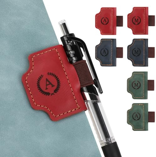 JSRQT Personalisiertes Magnetisches Lesezeichen aus Leder mit Stifthalter, Retro Design Individuell Gravieren Buch Seitenhalter mit Namen, Geschenk für Buchliebhaber & Leser (Rot,A)