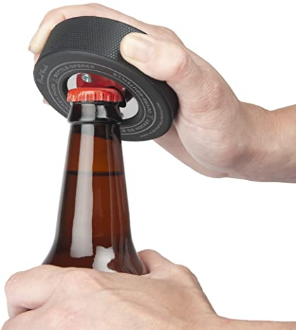 Eishockey Puck Flaschenöffner aus einem echten Puck - Icehockey Puck Bieröffner Kapselheber