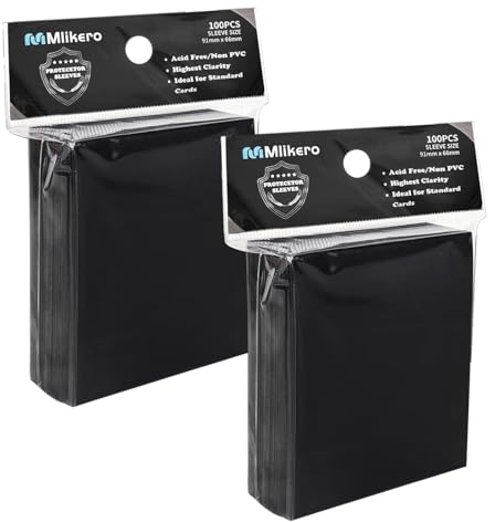 Mlikero 200 Stück Weiche Sammelkartenhüllen, 66 x 91 mm Standardgröße Sammelkarten Karten Hüllen, Perfekte Passform fit für Sammelkarten, Sportkarten (Schwarz)