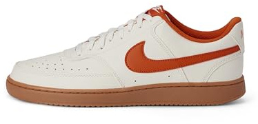 Nike Herren Court Vision Lo Sneaker, Sail/Campfire Orange/Gum Med B, 42