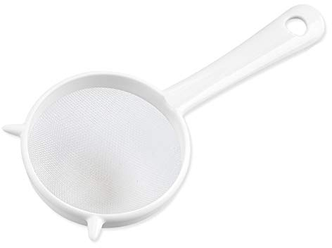SpirWoRchlan Kitchen Plastic Fine Mesh Mini Tea Strainer Sieve Colander Sifter with Non Slip Handle for Straining Teas or Sifting Flour, Sugar, Spices, and Herbs White Small