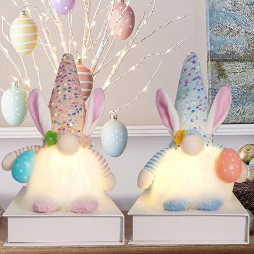 Nexoria 2 Stück Osterdeko Wichtel mit LED Licht, Ostern Deko Wichtel Beleuchtet Plüsch Zwerg Figuren mit LED Lichter Frühlingsdeko Hase Figuren mit Karotten Tischdeko für Osterdeko (A)