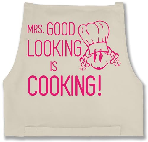 Shirtracer Schürze - Kochschürze - Damen 1 - Mrs. Good Looking is cooking - 85x69 - Natur Weiß - köchin geschenk küchenschürze koch mrs kochschürzen herrenschürze für die küche kochschuerze küchen