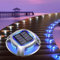 Quntis 8 Pezzi Segnapasso LED Esterno Solare Blu + Bianca, Luci Solari Esterno per Giardino Vialetto Ponte, IP68 Impermeabile Luci Piscina Fuori Terra, Faretti Solari per Sentieri Scale Marciapiede