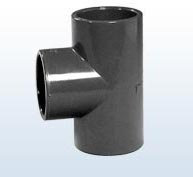 Raccord en T en PVC 90° - Manchon adhésif - 63 mm