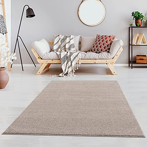 Fashion4Home Teppich Wohnzimmer – Einfarbig, Uni Teppich fürs Kinderzimmer, Schlafzimmer, Arbeitszimmer, Büro, Flur und Küche - Kurzflor, Beige, Größe: 200x290 cm