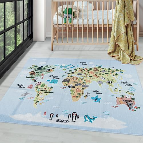 Carpettex Kurzflor Kinderteppich Mädchen und Jungen 140 x 200 cm Blau - Weltkarte mit Tier Design Teppich Extra Weich und Antiallergen - Waschbarer Teppich für Kinderzimmer, Babyzimmer und Spielzimmer