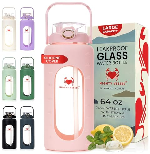 MIGHTY VESSEL Glaswasserflasche, 1,8 l, Rosa, 1,8 l Borosilikatflasche mit Strohhalm, Silikonhülle, Zeitmarkierung, süßer, auslaufsicherer Wasserkrug für Frauen, Fitnessstudio, Reisen